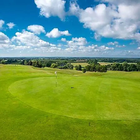 Binowo Park Golf Garden Rezort