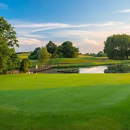 Rezort Binowo Park Golf Garden Stare Czarnowo